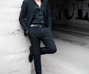 vittorio_brandi_figura_intera4